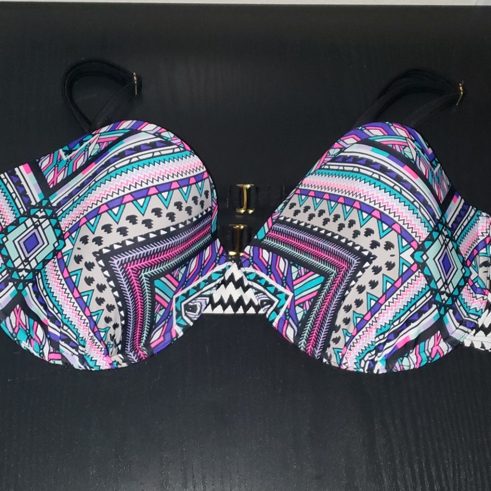 Sz 16 Colorful Bikini Top
